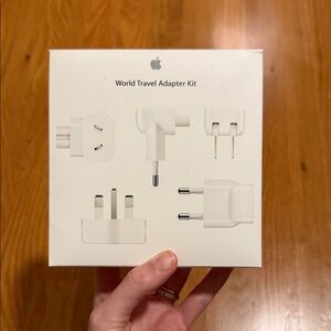 Apple World Travel Adapter Kit - White